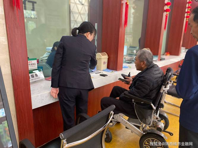 长安急用钱搜寻医保提现中介联系方式？先看清合规提取的3个真相